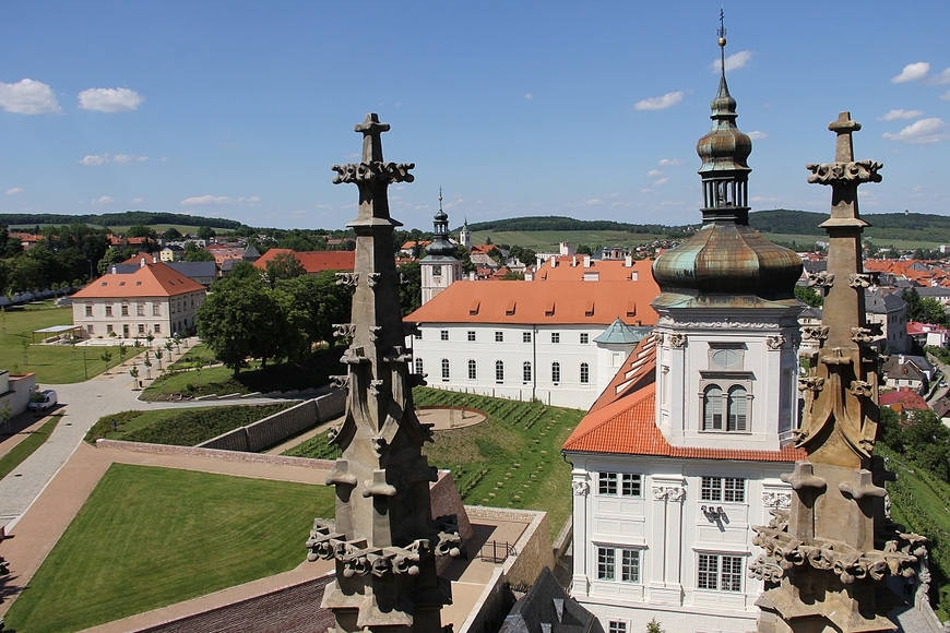 Jesuit College (GASK)