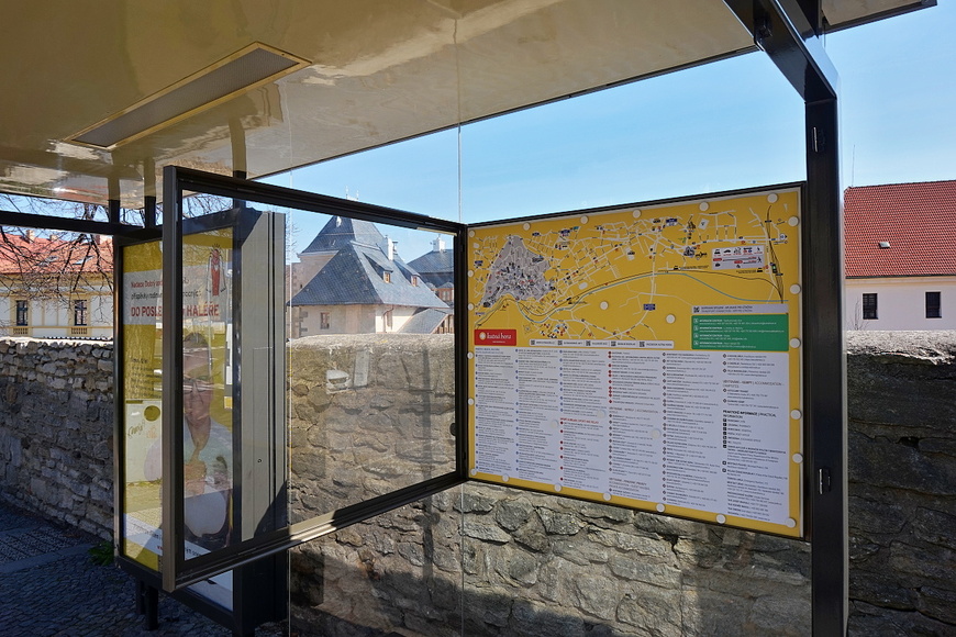 Bus zastávka - Kremnicka